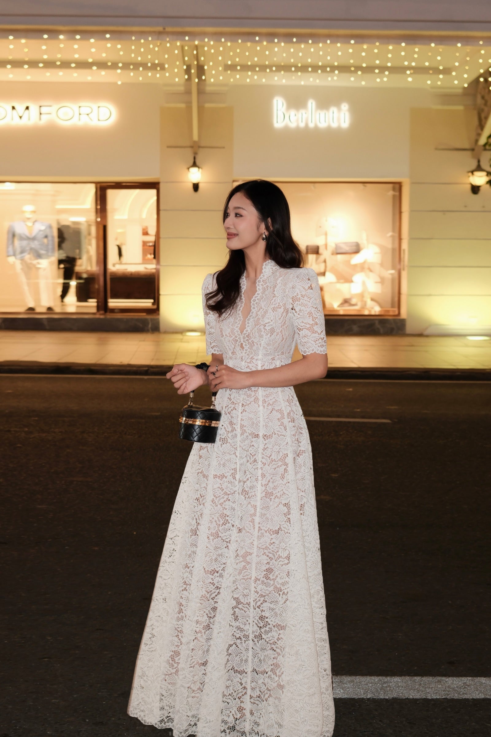 Jennie's Way Lace Dress - white lace