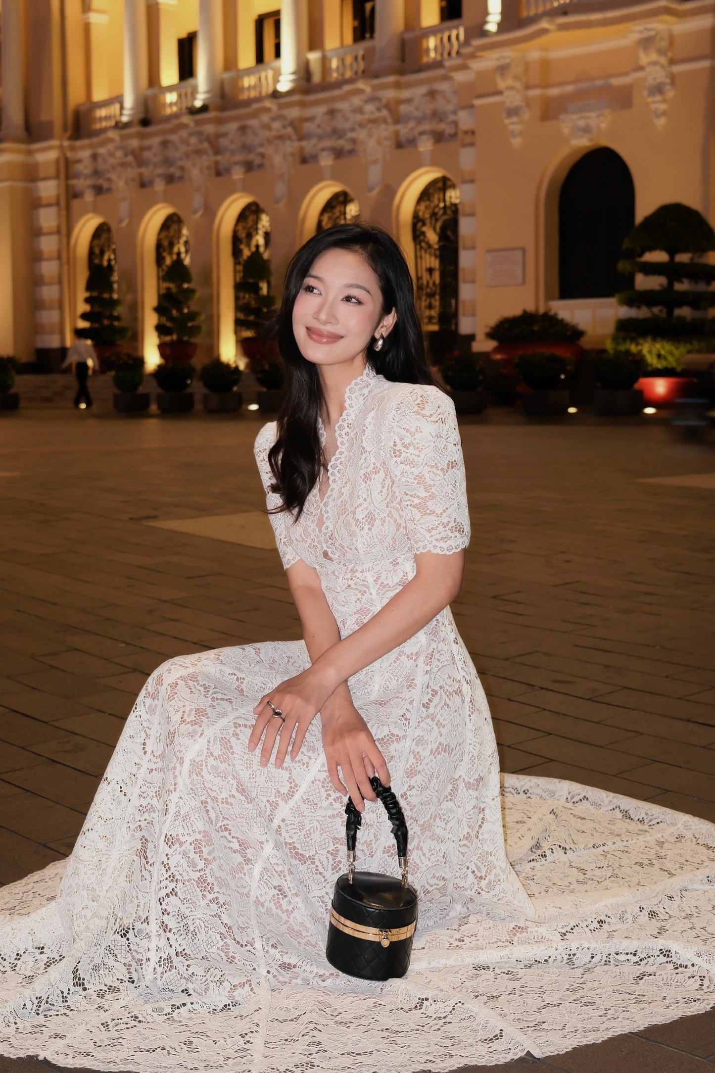 Jennie's Way Lace Dress - white lace