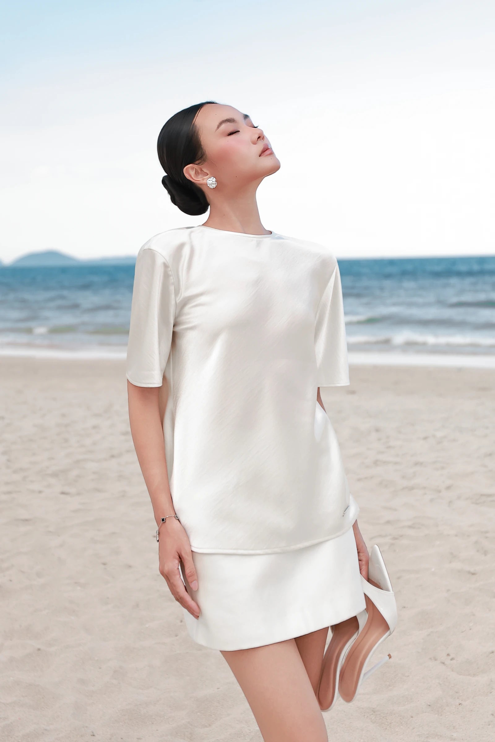 Soya Tea Shirt in cream - close up