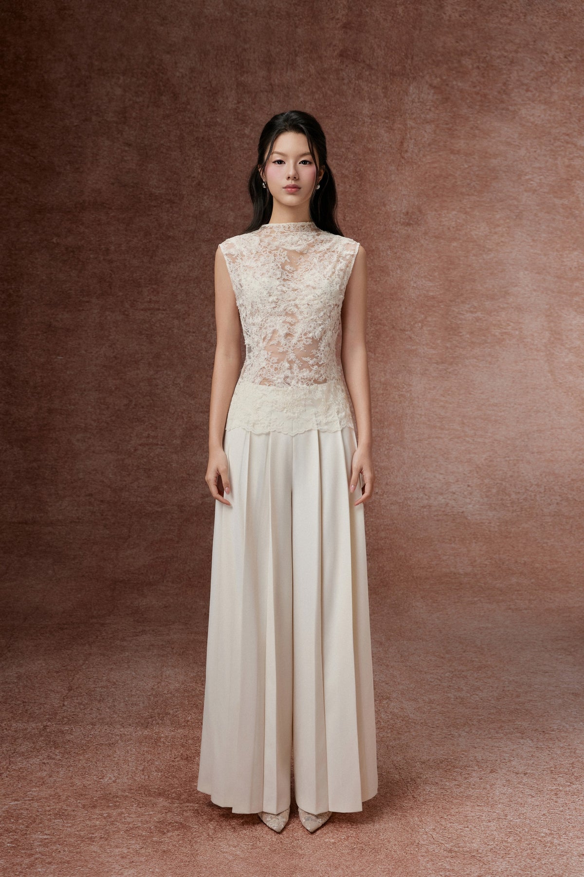 Cream Lace Capelet Set
